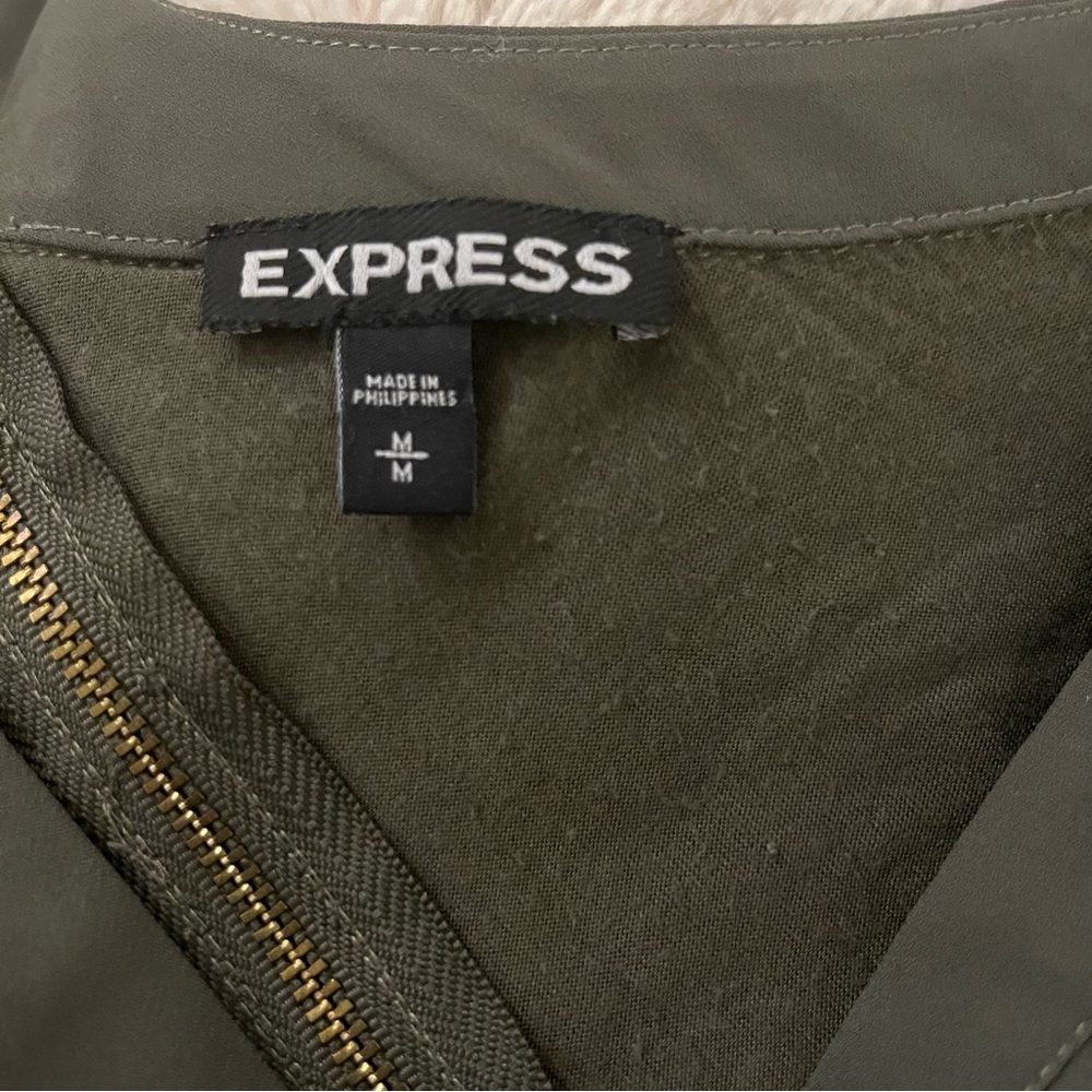 EXPRESS Racerback Tank - Picture 5 of 5